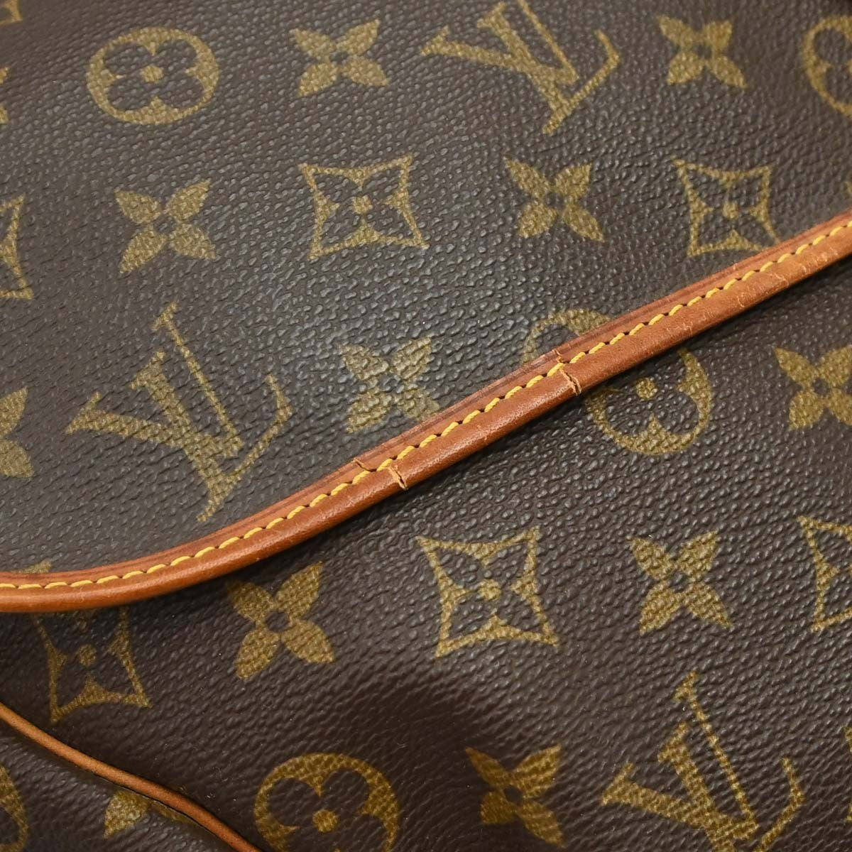 Louis Vuitton Saumur Monogram Canvas Brown Canvas Shoulder Bag Bag (Pre-Owned)