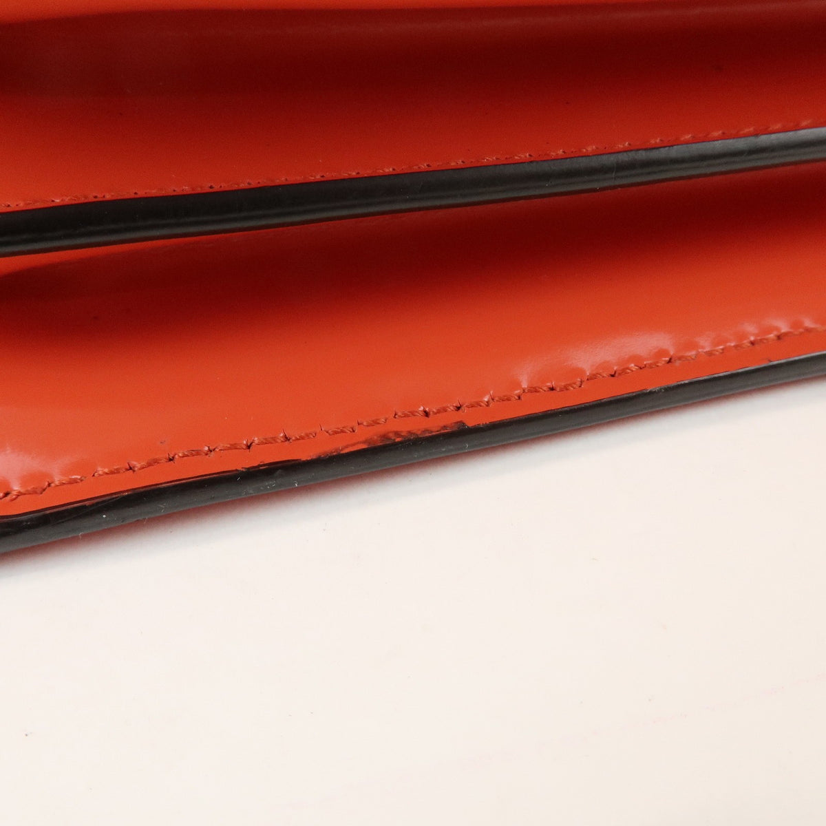Gucci Interlocking Patent Orange Patent_Leather Shoulder Bag Bag (Pre-Owned)