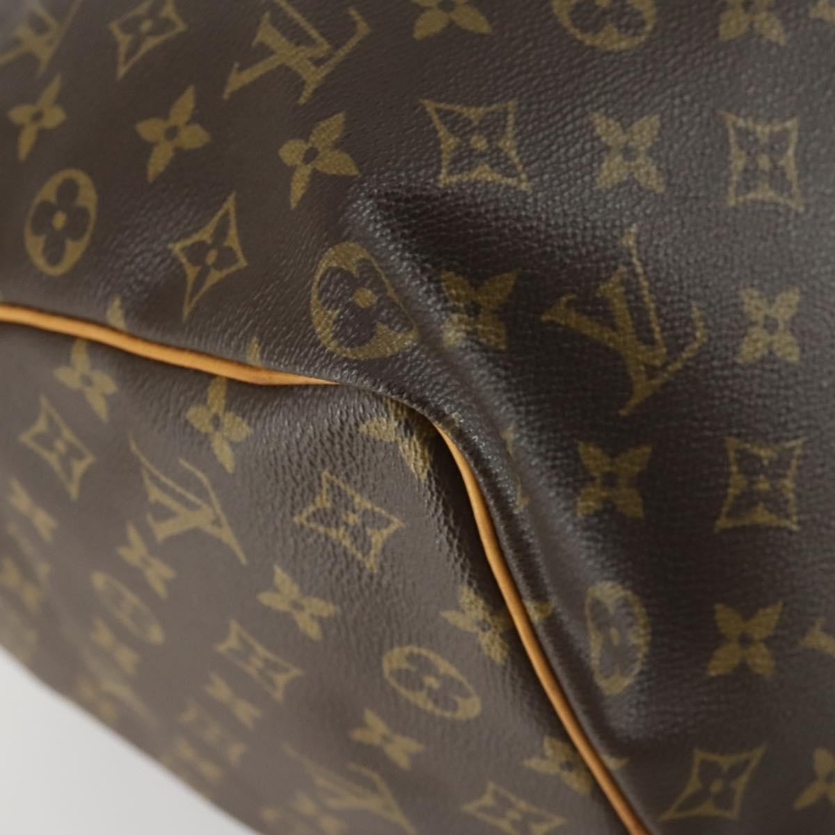 Louis Vuitton Keepall Monogram Canvas Brown Canvas Travel Bag Bag (Pre-Owned)