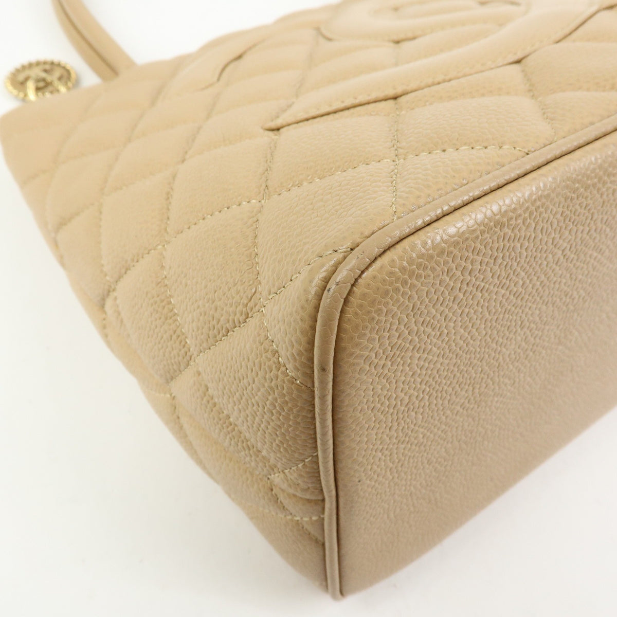 Chanel Medallion Quilted Lambskin Beige Calfskin Tote Bag Bag (Pre-Owned)