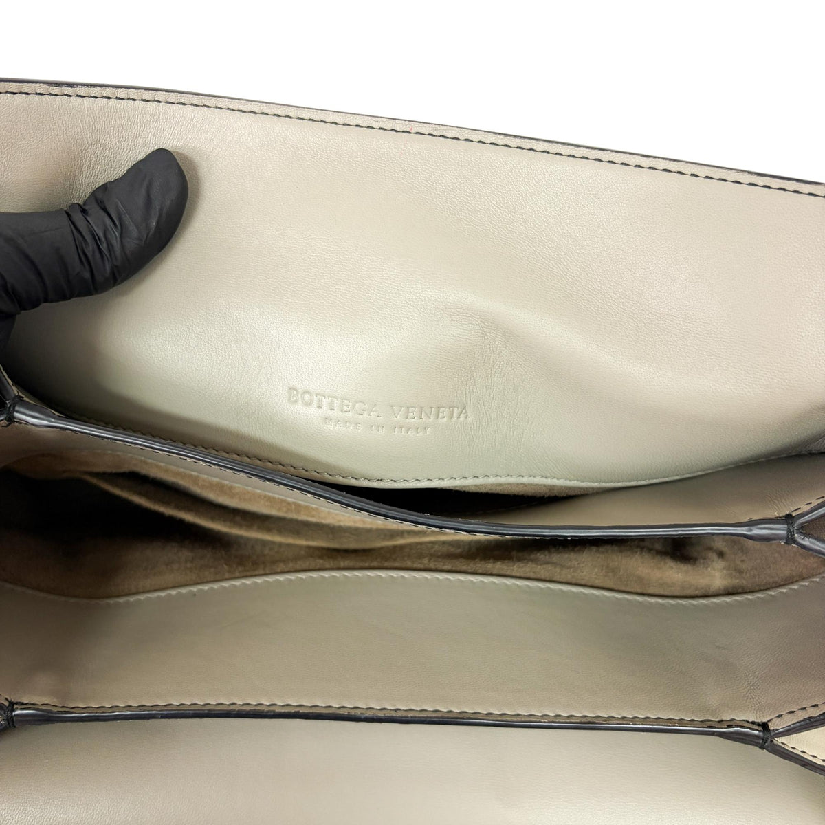 Bottega Veneta Piazza Top Handle Leather With Intrecciato Detail Gray Leather Handbag (Pre-Owned)