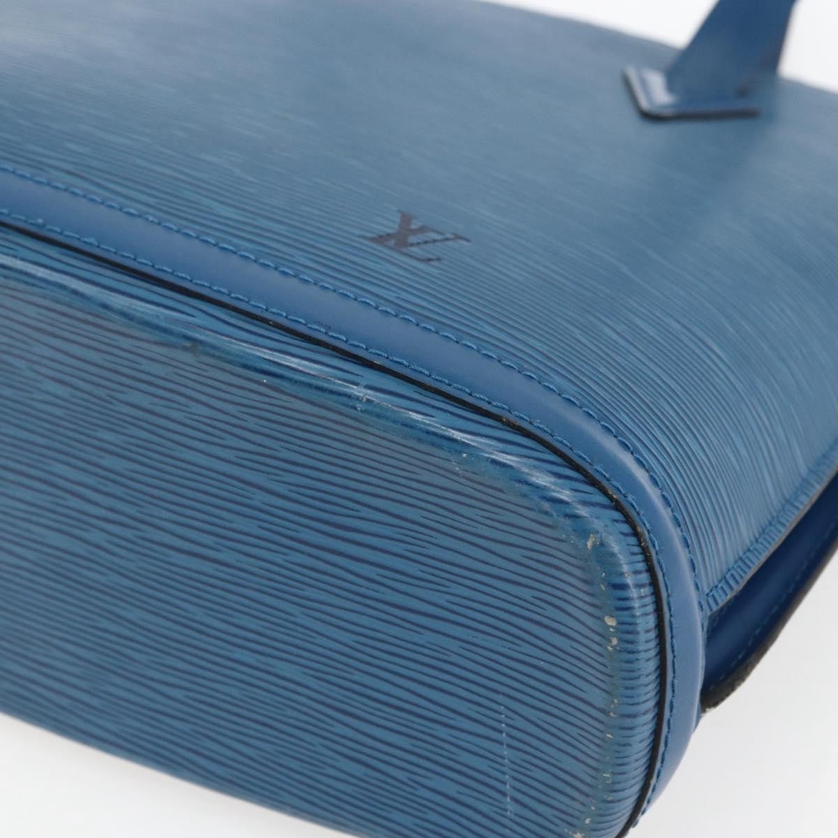 Louis Vuitton Lussac Epi Leather Blue Leather Shoulder Bag Bag (Pre-Owned)