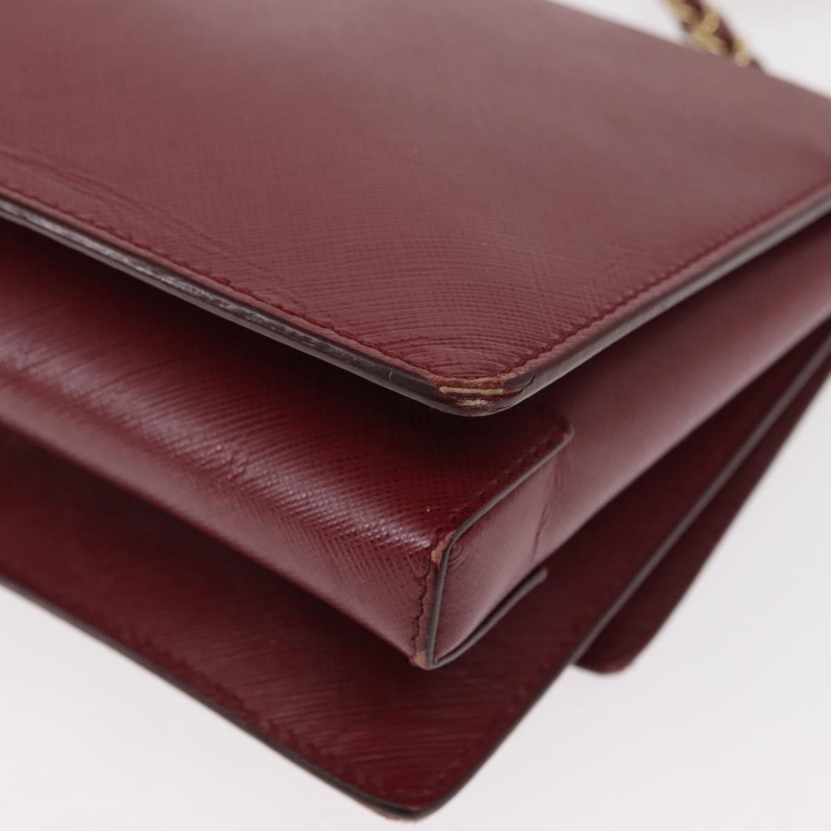 Salvatore Ferragamo Vala Chain Leather Burgundy Leather Shoulder Bag Bag (Pre-Owned)