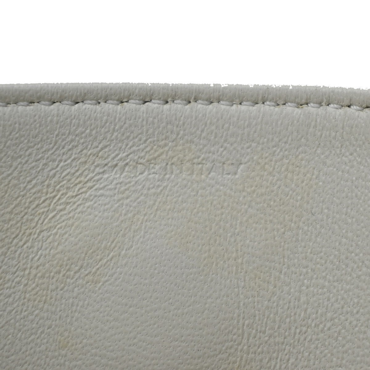 Celine Triangle Leather White Leather Shoulder Bag Bag (Pre-Owned)
