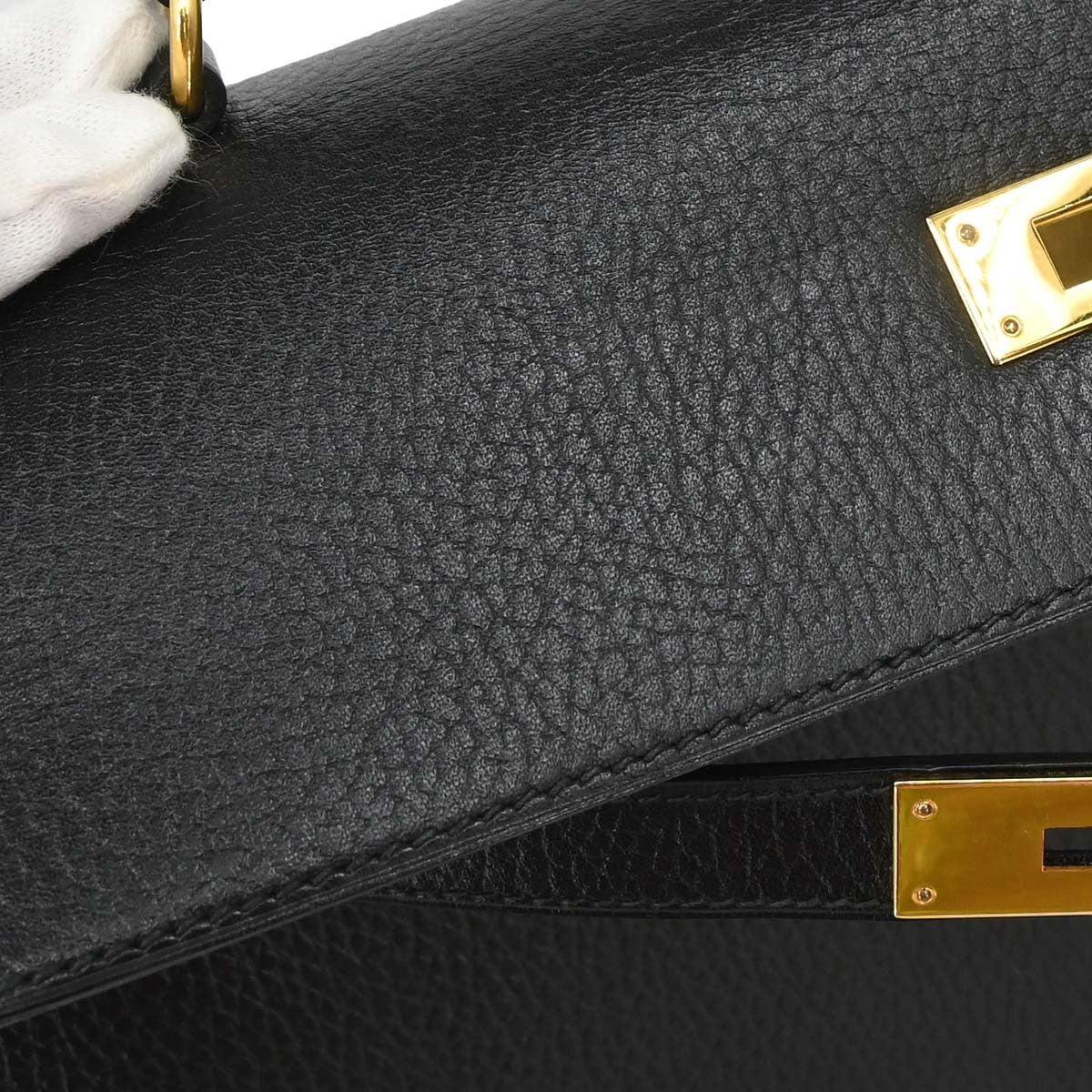 Hermes Kelly Black Ardennes With Gold Hardware Black Leather Handbag (Pre-Owned)