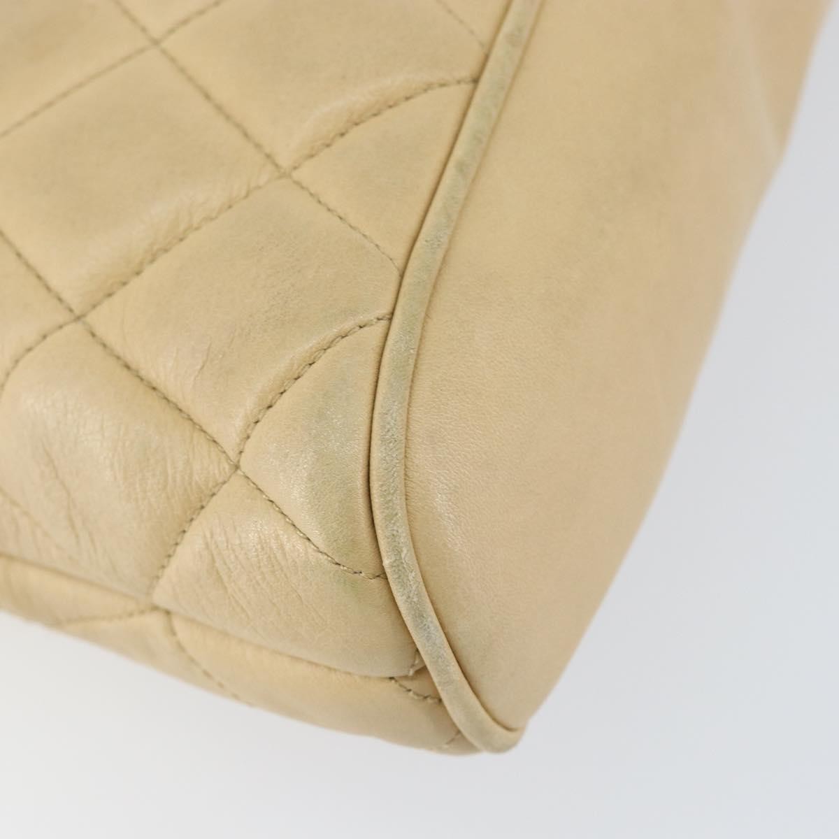 Chanel Vintaghe Chain Quilted Caviar Beige Leather Shoulder Bag Bag (Pre-Owned)