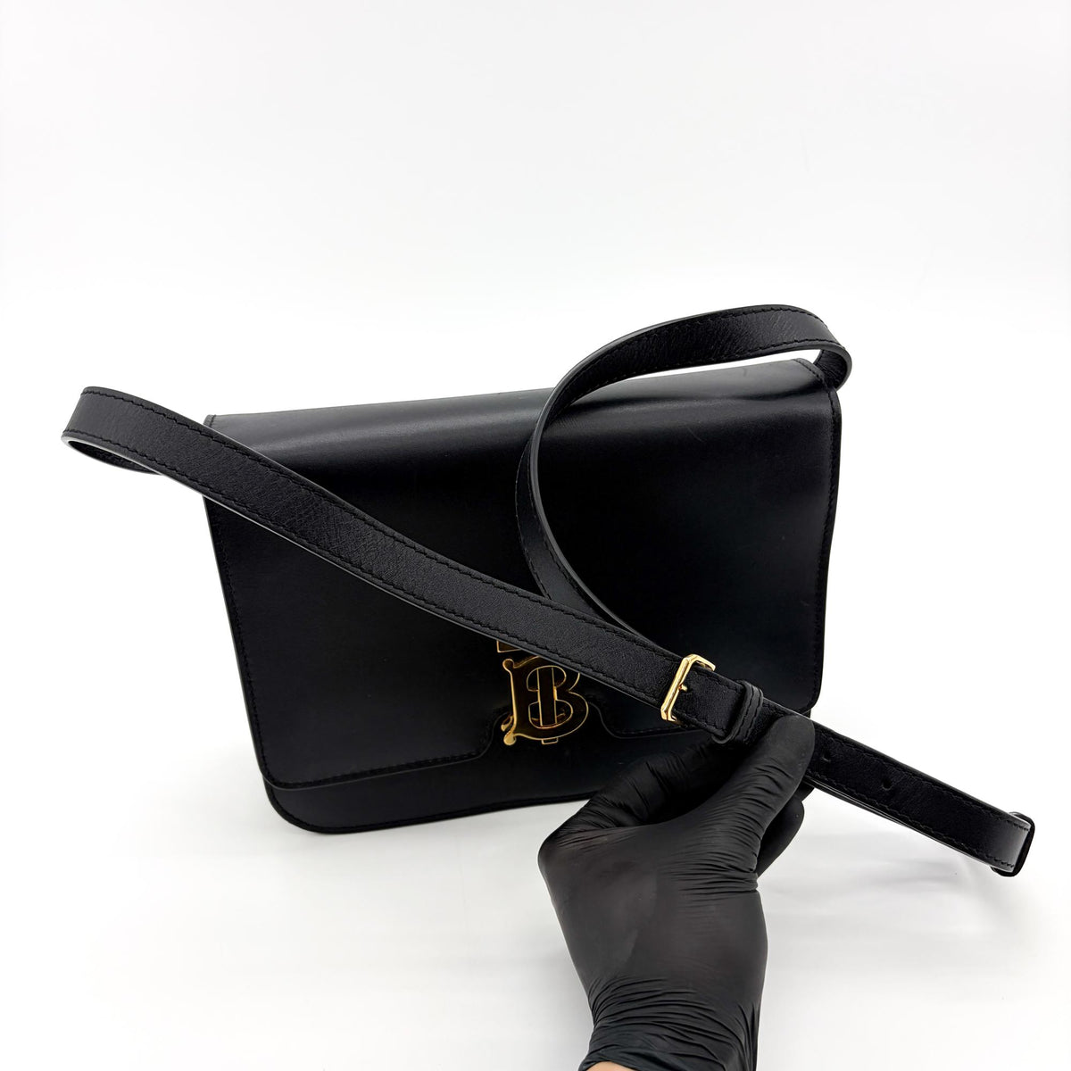 Burberry Tb Shoulder Bag Leather Black Leather Shoulder Bag Bag (Pre-Owned)