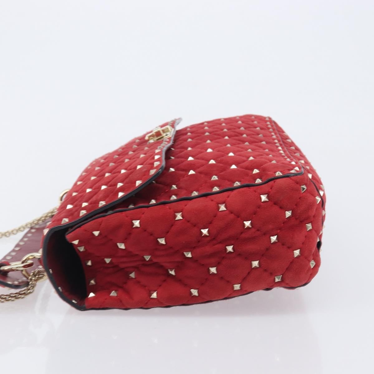 Valentino Garavani Rockstud Spike Flap Quilted Suede Red Suede Handbag (Pre-Owned)