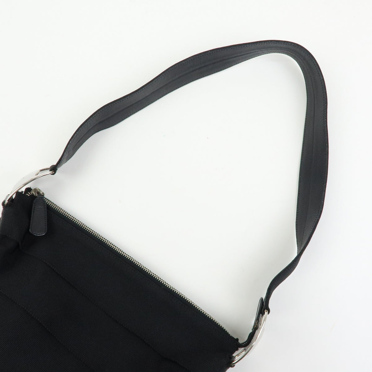 Salvatore Ferragamo Vara Leather Black Canvas Tote Bag Bag (Pre-Owned)