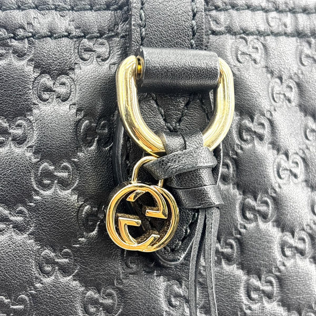 Gucci Bree Microguccissima Leather Black Leather Tote Bag Bag (Pre-Owned)