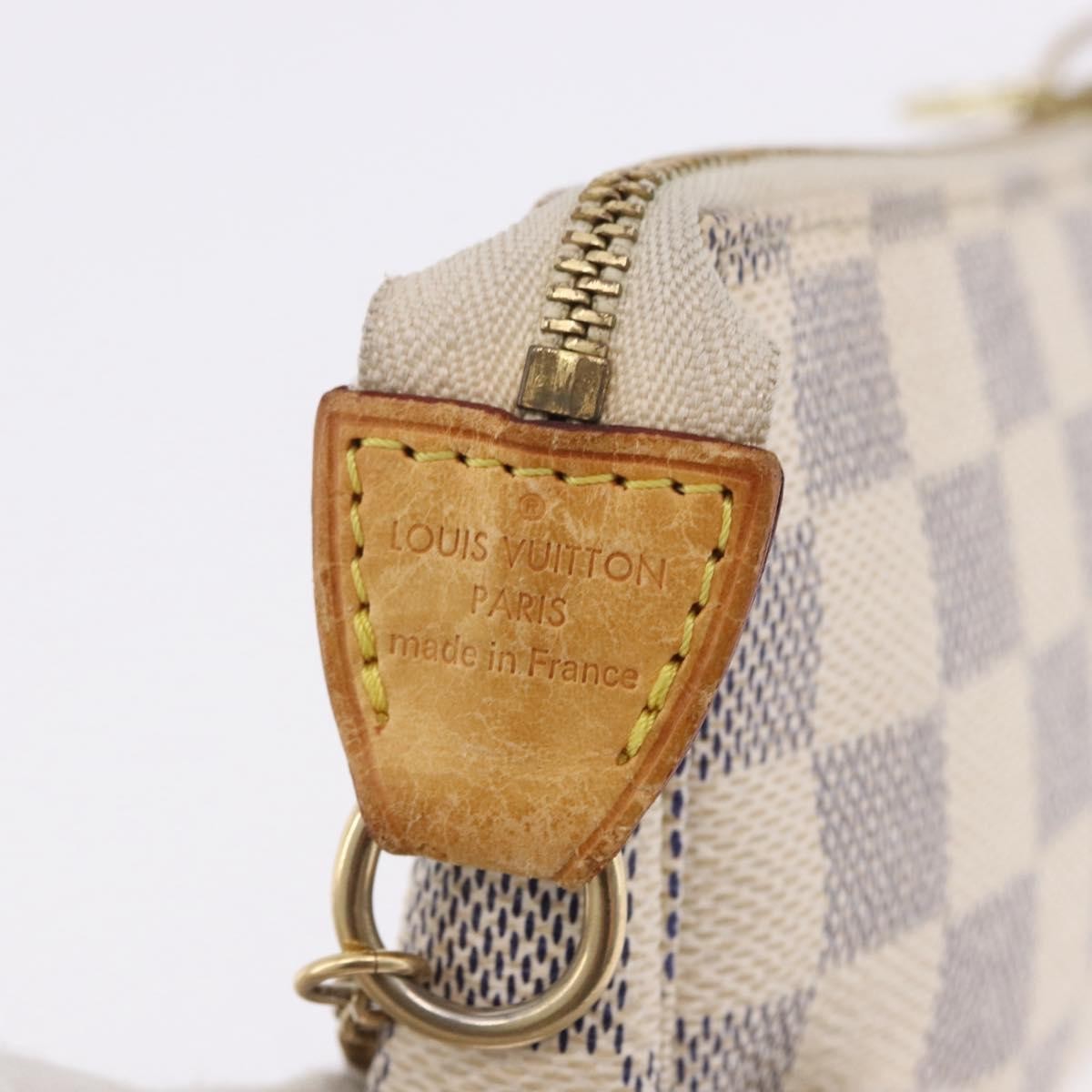 Louis Vuitton Mini Pochette Accessoires Damier Canvas Beige Canvas Clutche & Pouche Bag (Pre-Owned)