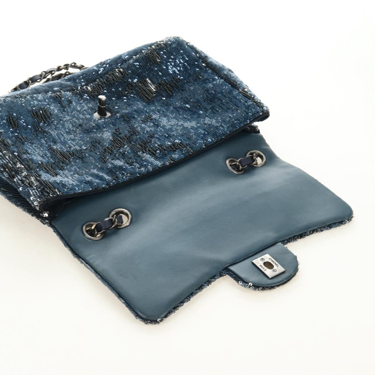 Chanel Coco Cuba Flap Sequins Blue Canvas Shoulder Bag Bag (Pre-Owned)