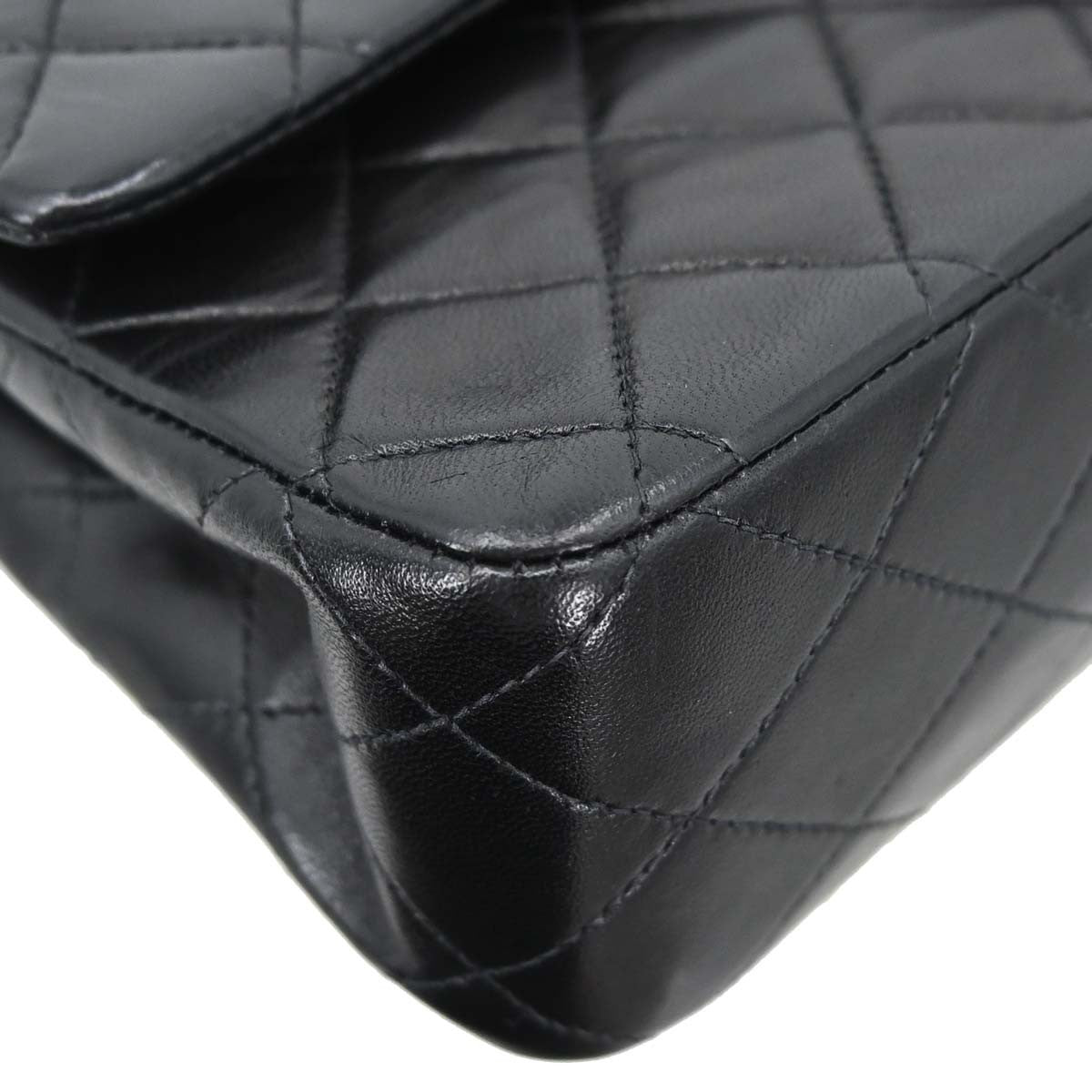 Chanel Timeless - Classic Double Flap Leather Black Leather Shoulder Bag Bag (Pre-Owned)