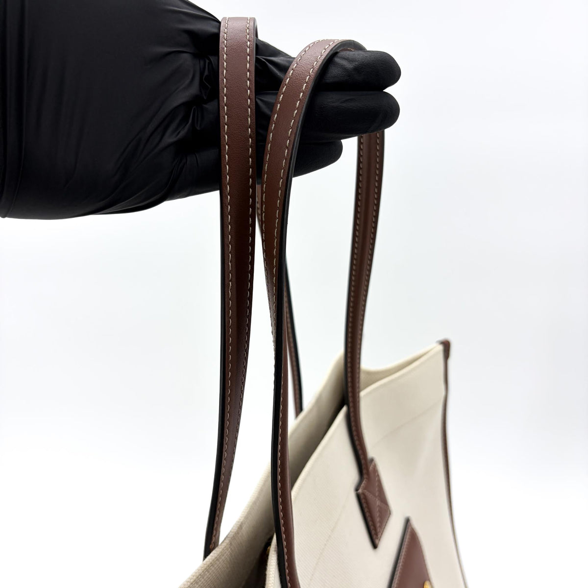Burberry Freya Shopping Canvas With Leather Beige Canvas Tote Bag Bag (Pre-Owned)