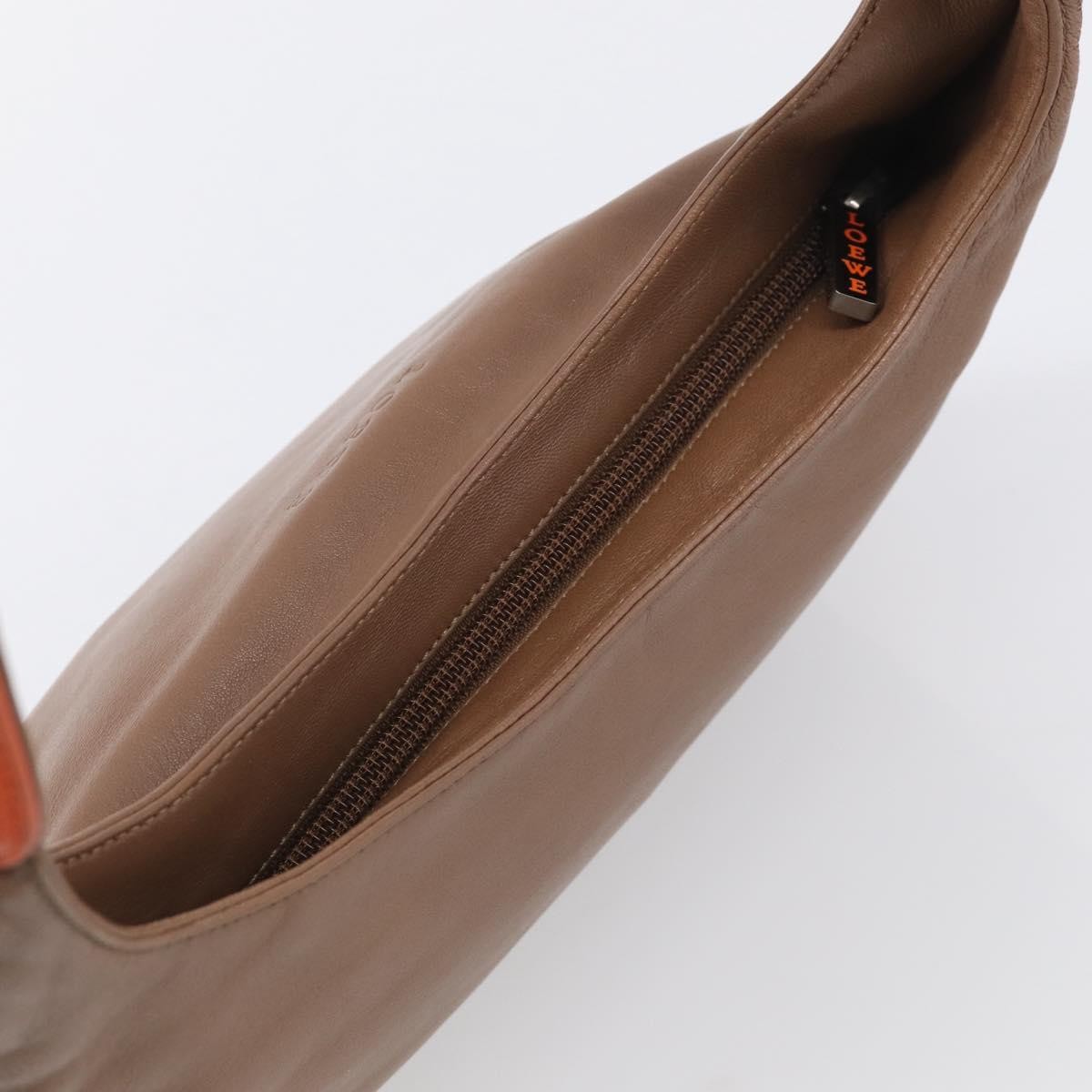 Loewe Shoulder Bag Leather Brown Leather Shoulder Bag Bag (Pre-Owned)
