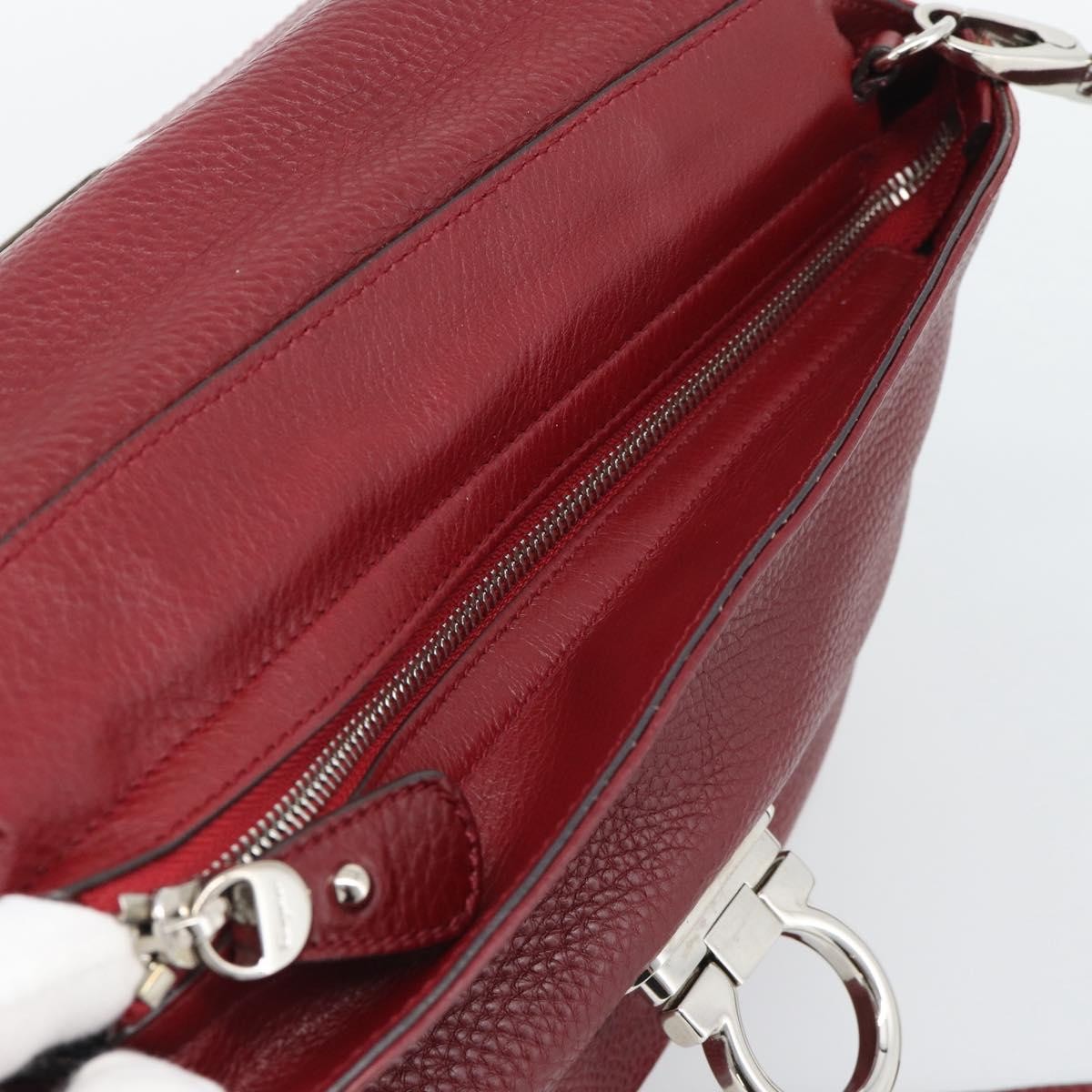 Salvatore Ferragamo Sofia Satchel Leather Red Leather Handbag (Pre-Owned)