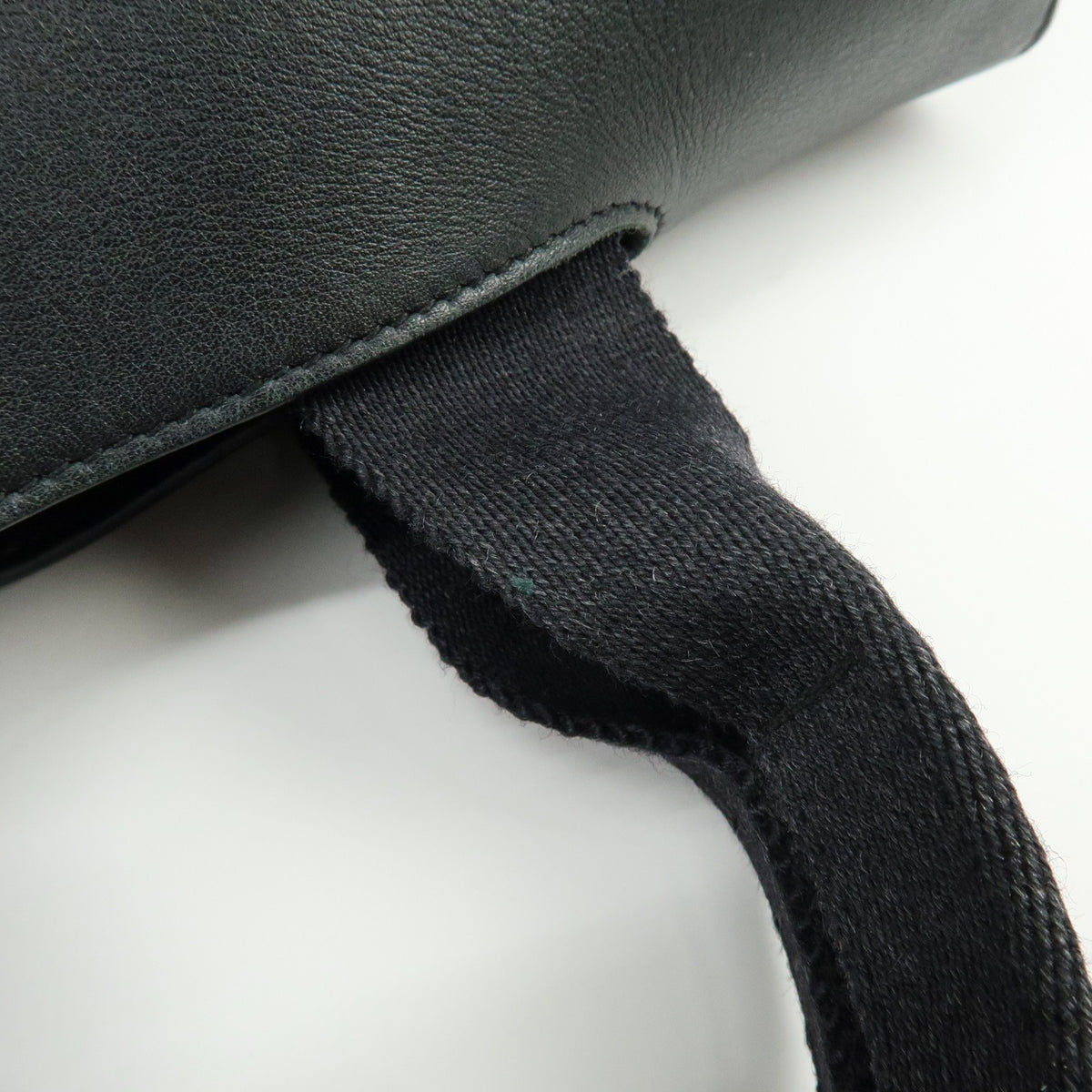 Hermes Valparaiso Toile And Leather Black Canvas Handbag (Pre-Owned)