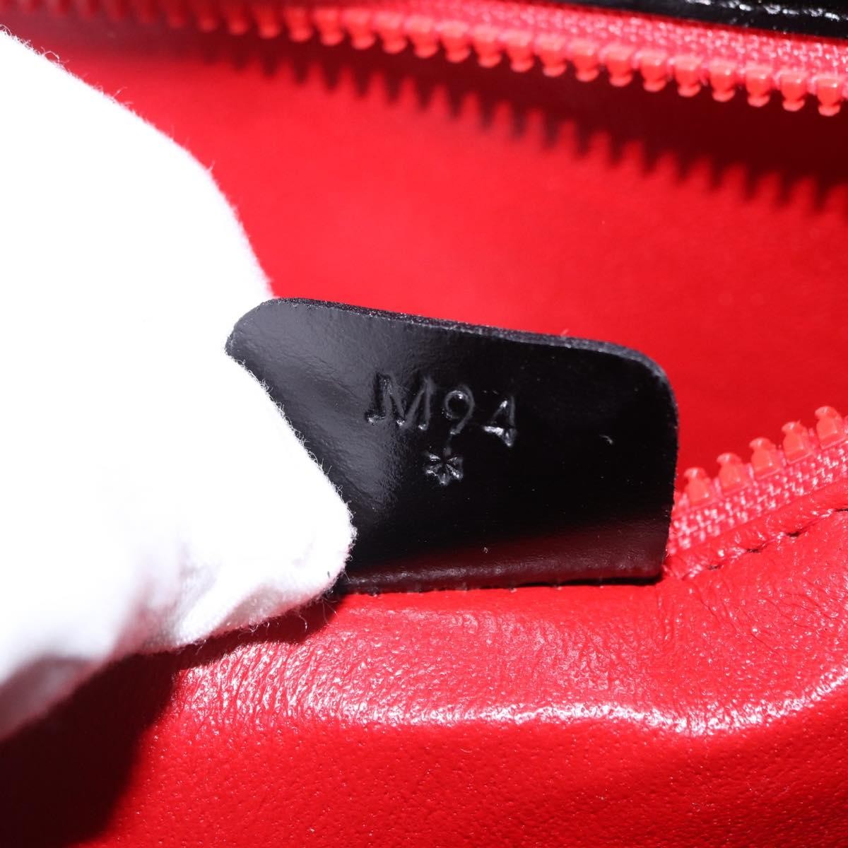 Celine Vintage Leather Black Leather Shoulder Bag Bag (Pre-Owned)