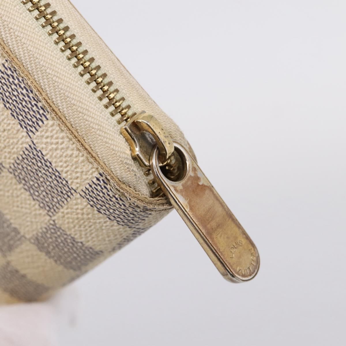 Louis Vuitton Zippy Organizer Damier White Canvas Wallets Accessory (Pre-Owned)