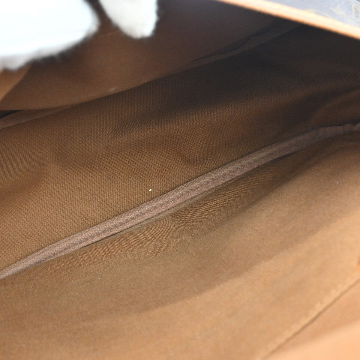 Louis Vuitton Saumur Monogram Brown Canvas Shoulder Bag Bag (Pre-Owned)