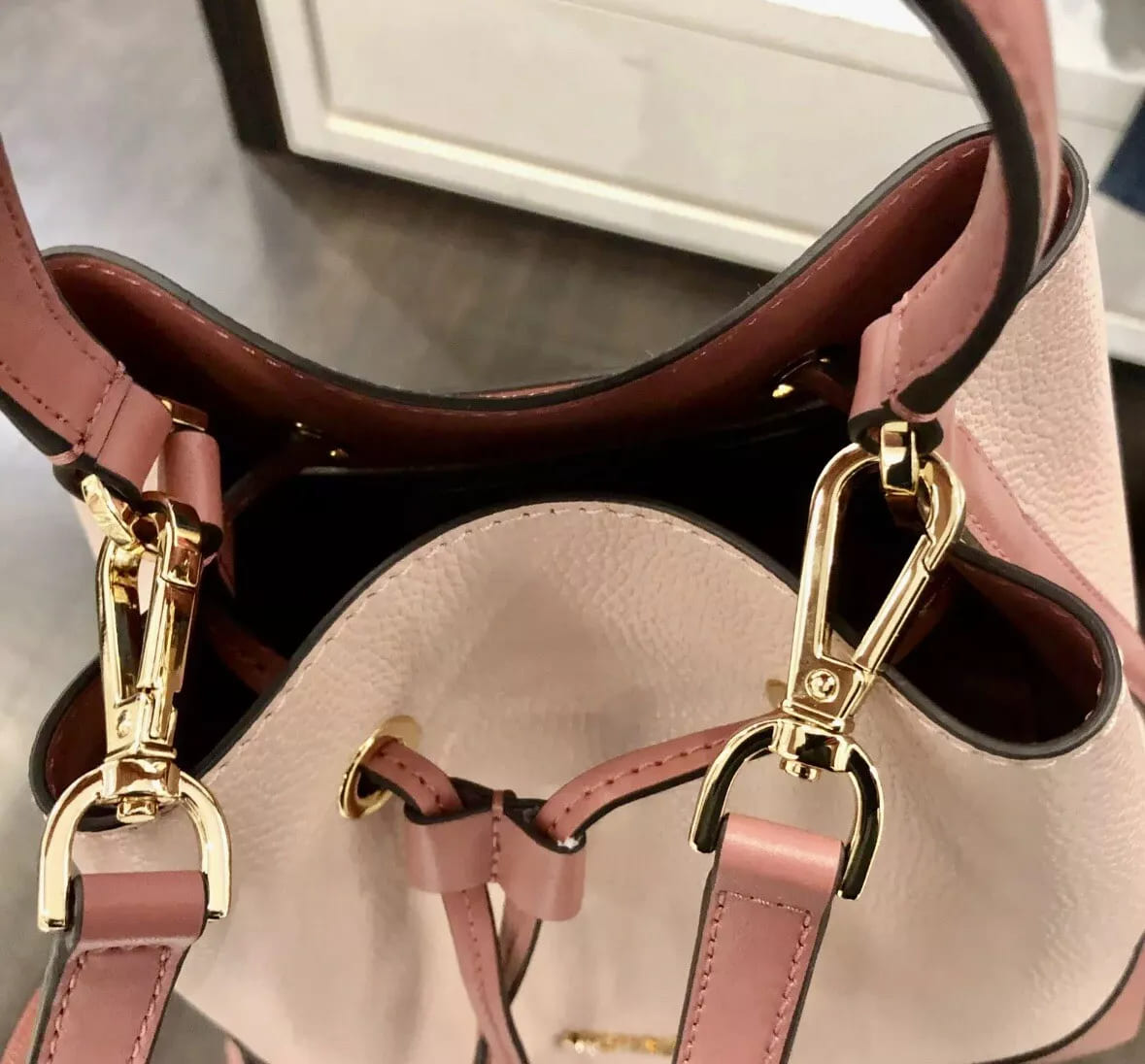 Michael Kors Women's Mercer Drawstring Bucket Messenger Bag