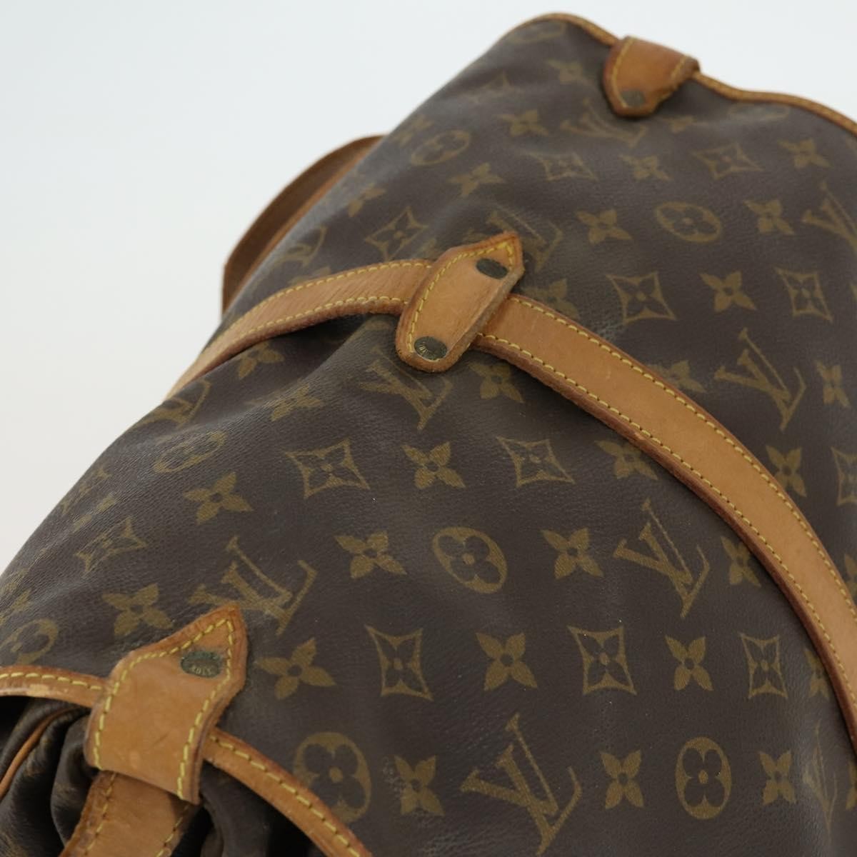 Louis Vuitton Saumur Monogram Canvas Brown Canvas Shoulder Bag Bag (Pre-Owned)