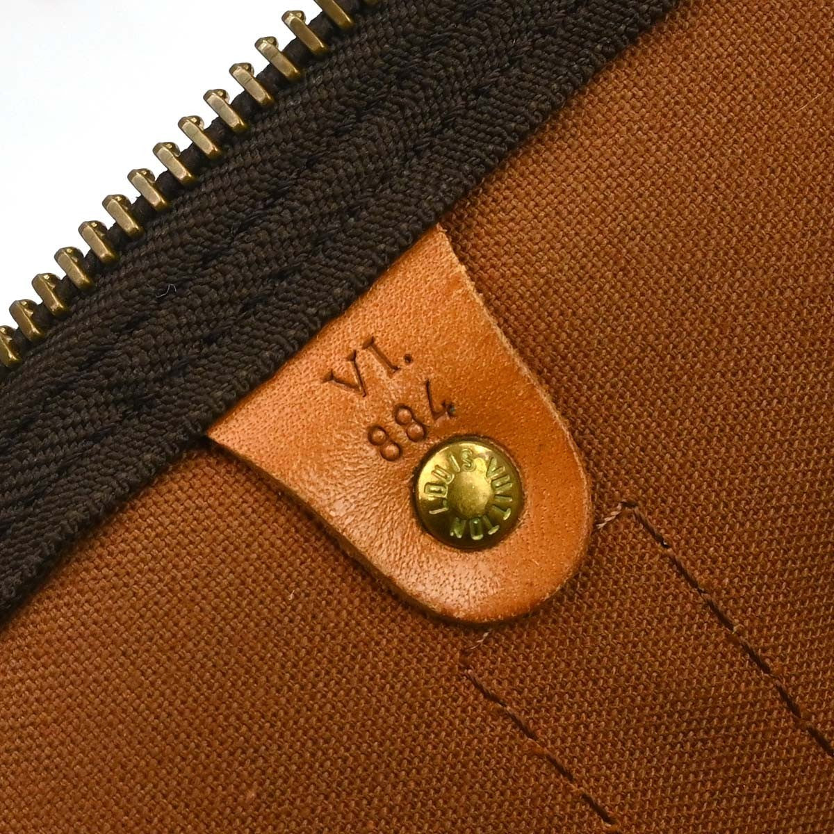 Louis Vuitton Keepall Monogram Canvas Brown Canvas Travel Bag Bag (Pre-Owned)