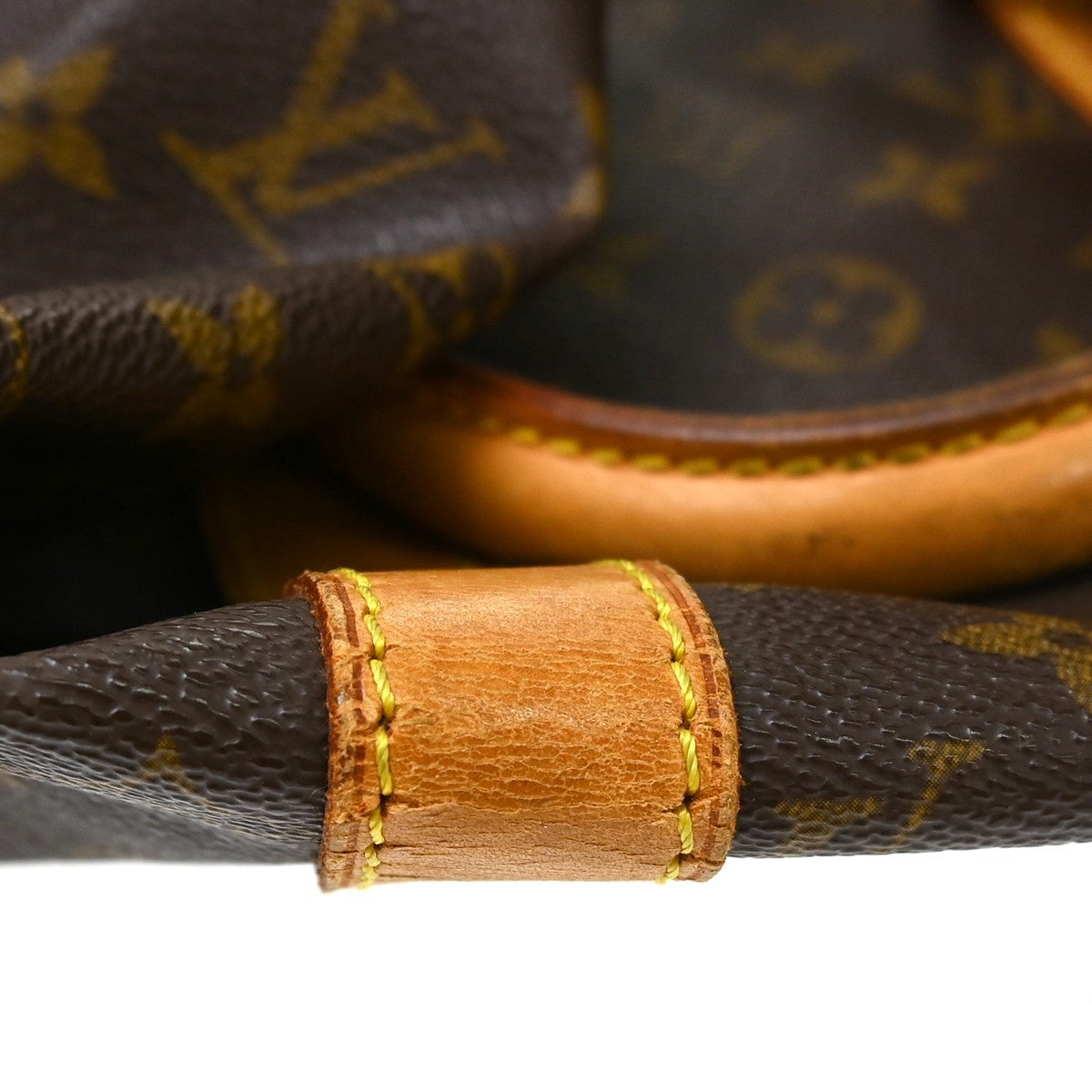 Louis Vuitton Keepall Monogram Canvas Brown Canvas Travel Bag Bag (Pre-Owned)