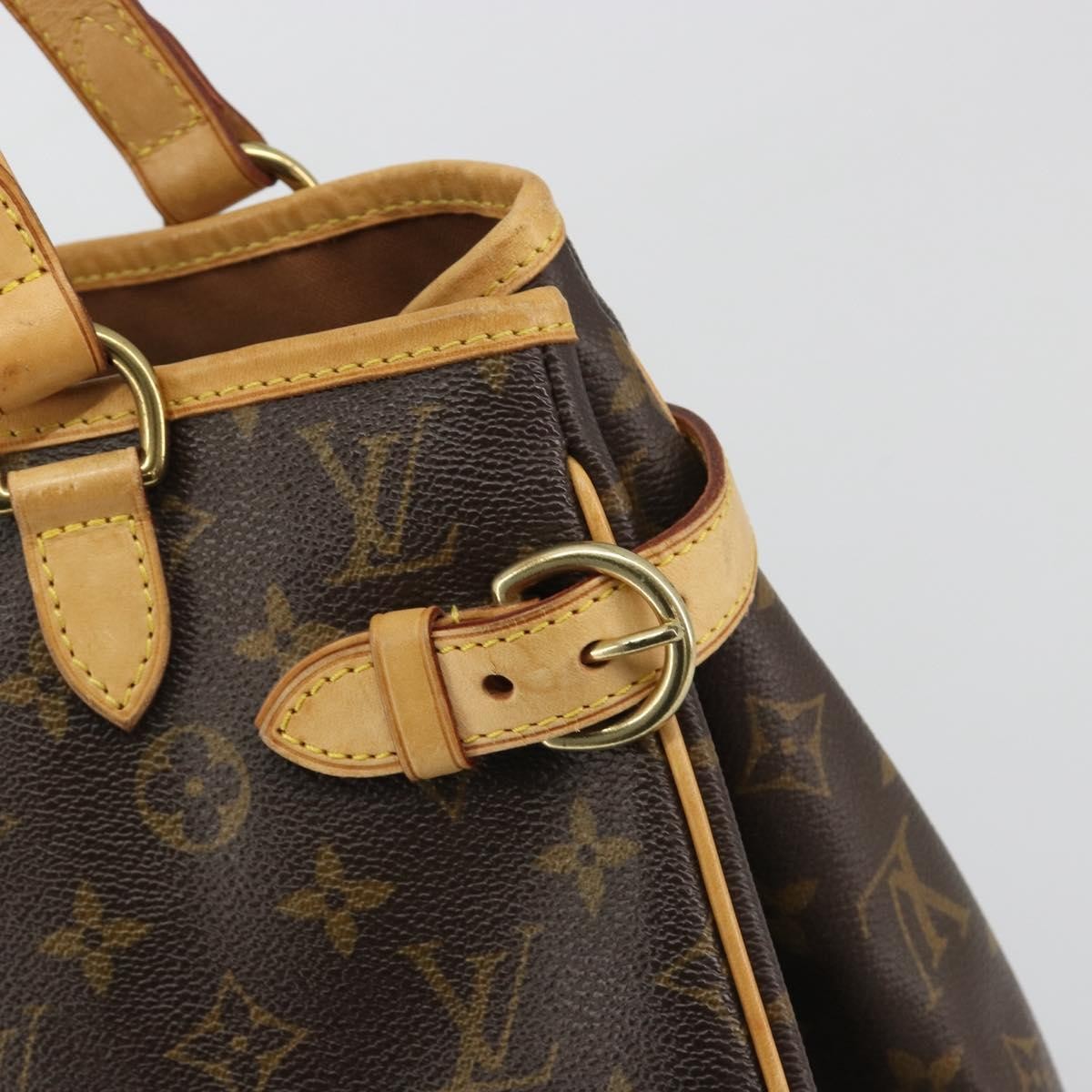 Louis Vuitton Batignolles Monogram Canvas Brown Canvas Shoulder Bag Bag (Pre-Owned)