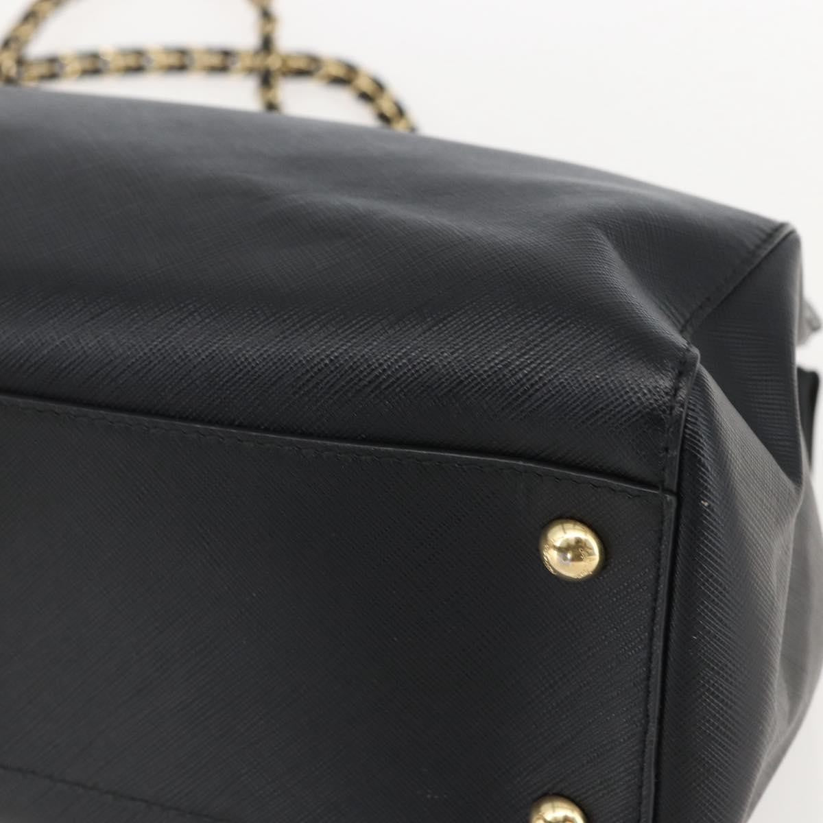 Salvatore Ferragamo Vala Chain Leather Black Leather Shoulder Bag Bag (Pre-Owned)