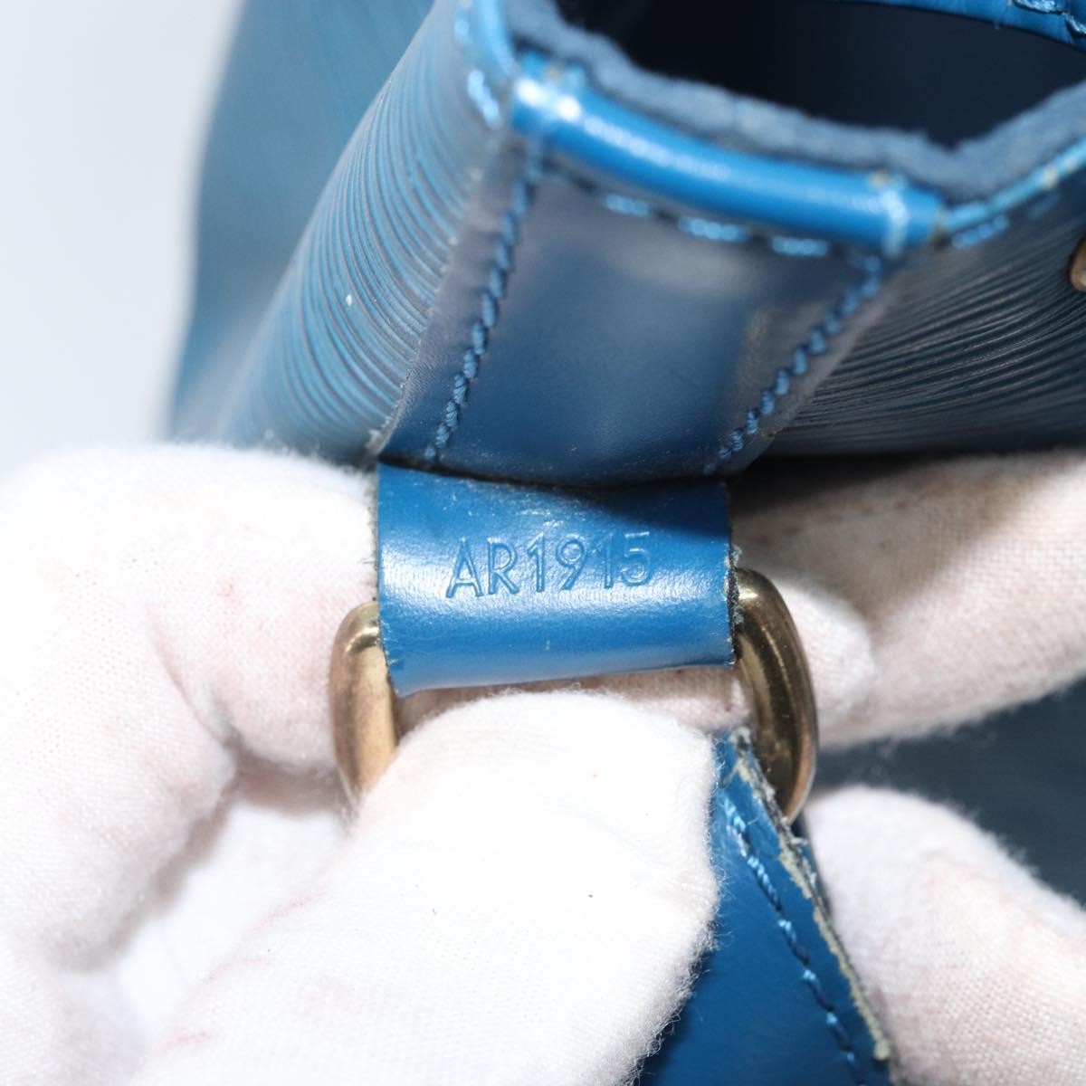 Louis Vuitton Petit Noe Epi Leather Blue Leather Shoulder Bag Bag (Pre-Owned)