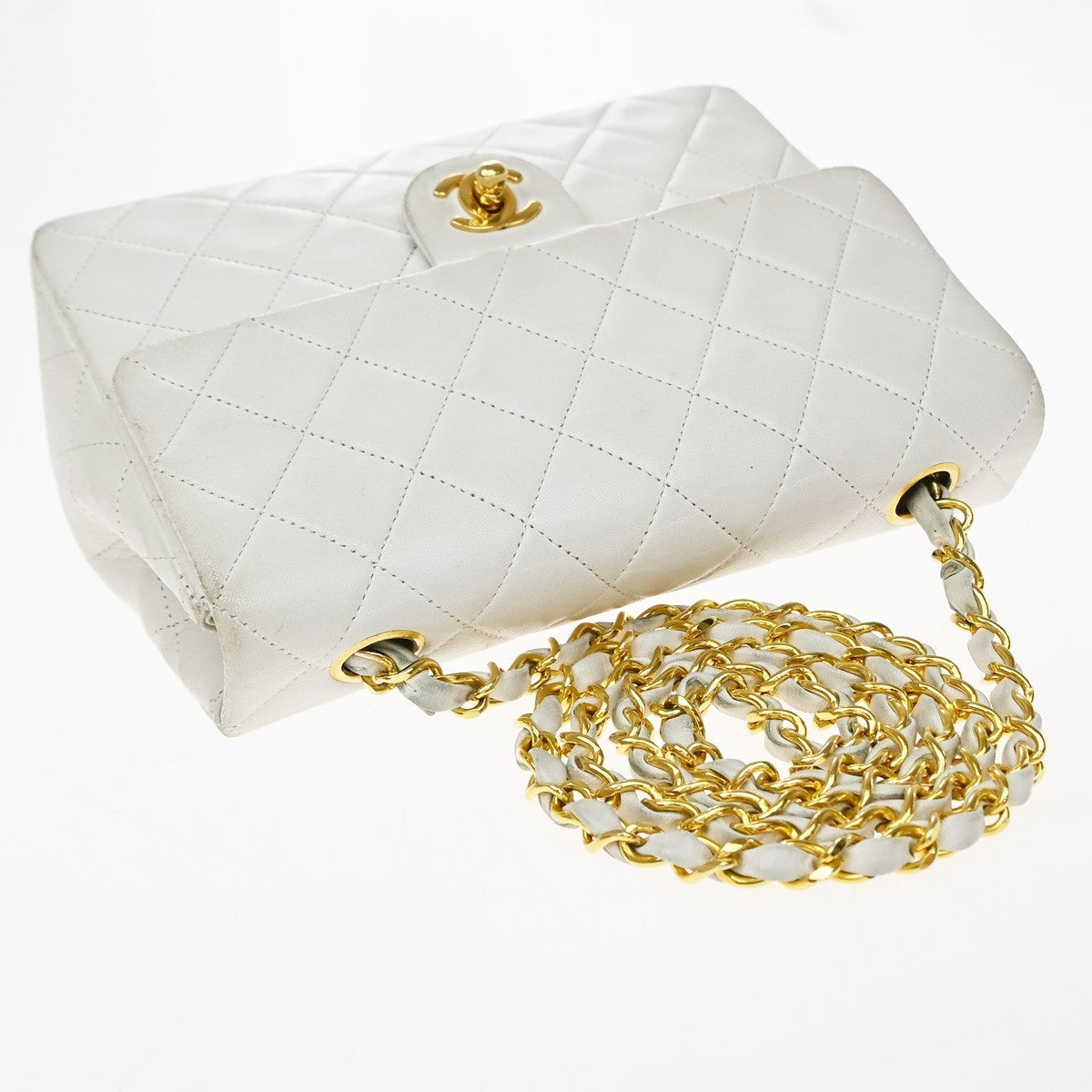 Chanel Vintage Square Classic Flap Quilted Lambskin White Leather Shoulder Bag Bag (Pre-Owned)