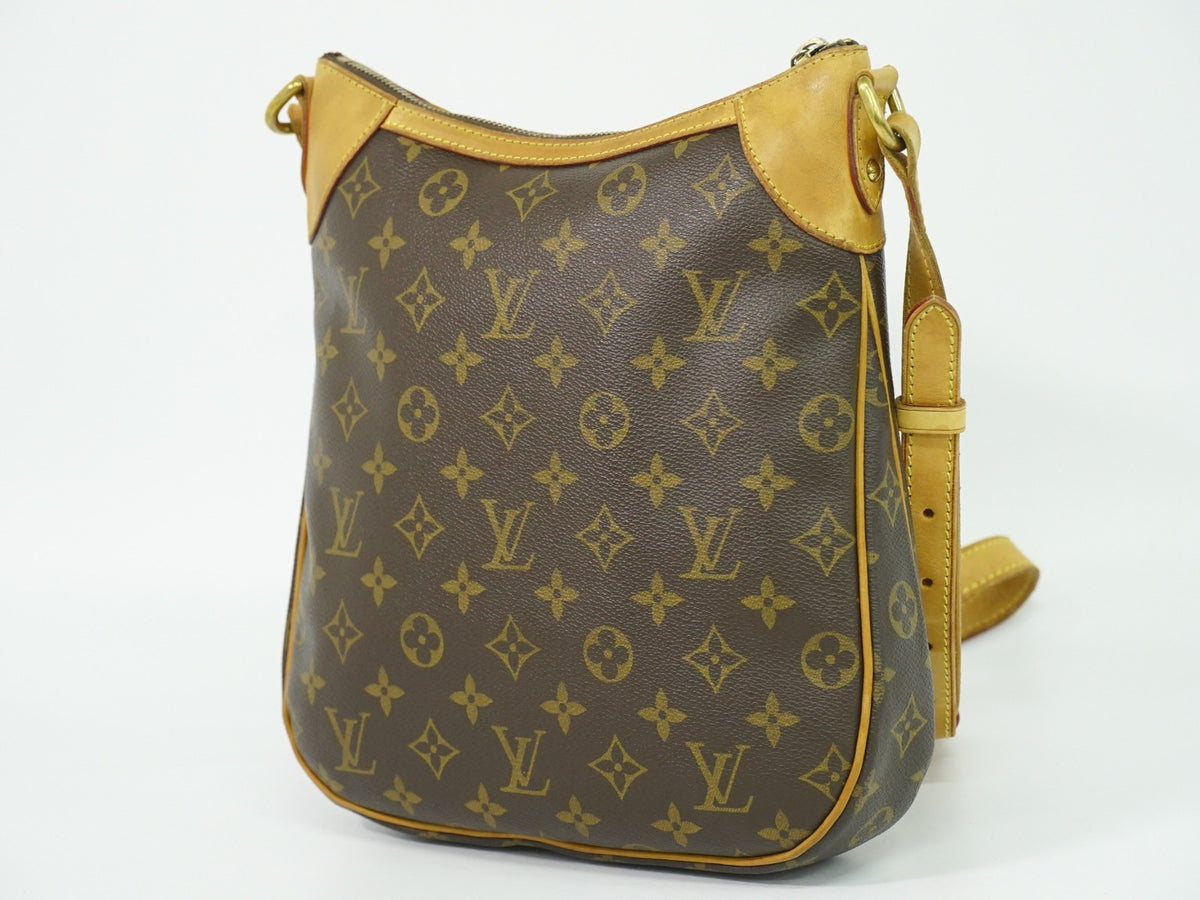 Louis Vuitton Odeon Monogram Canvas Brown Canvas Shoulder Bag Bag (Pre-Owned)
