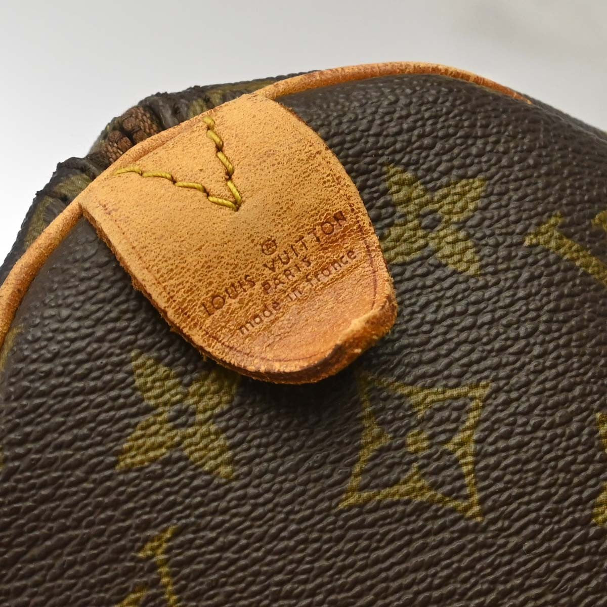 Louis Vuitton Keepall Monogram Canvas Brown Canvas Travel Bag Bag (Pre-Owned)