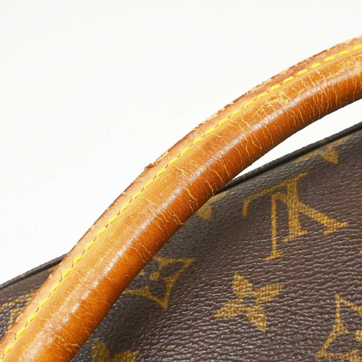 Louis Vuitton Monogram Looping Monogram Canvas Brown Canvas Shoulder Bag Bag (Pre-Owned)