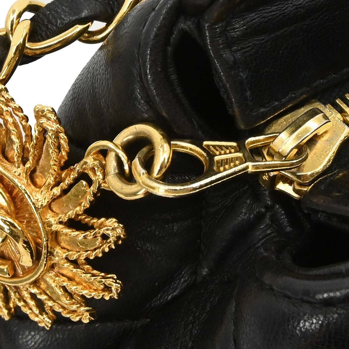 Chanel Vintage Chain Tote Quilted Lambskin Black Leather Tote Bag Bag (Pre-Owned)
