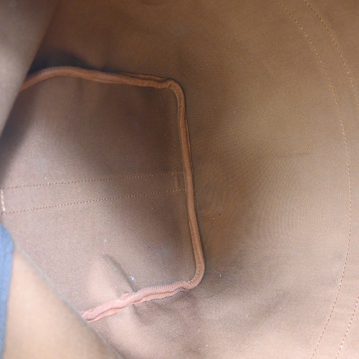 Louis Vuitton Keepall Monogram Brown Canvas Travel Bag Bag (Pre-Owned)
