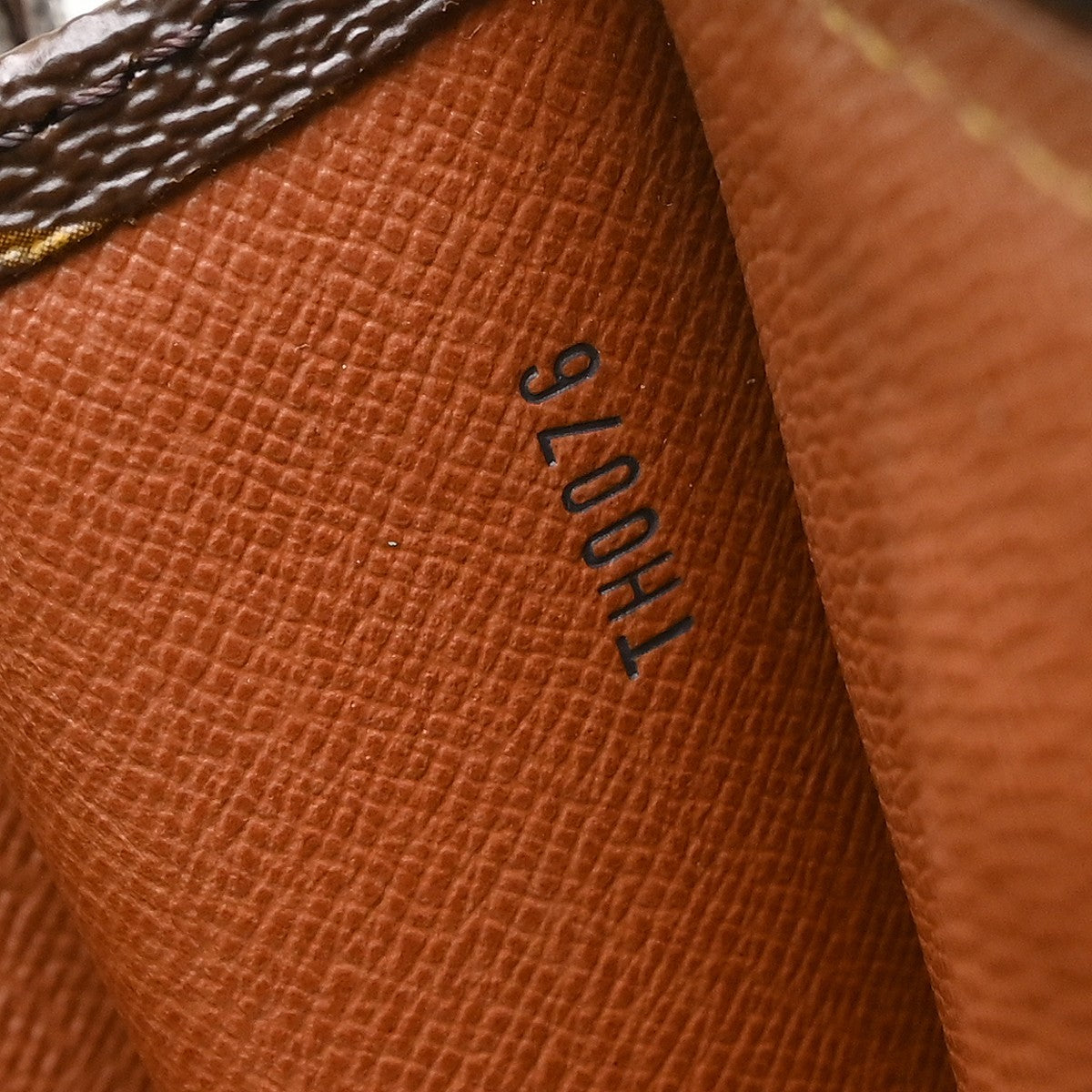 Louis Vuitton Poche Documents Monogram Canvas Brown Canvas Briefcase Bag (Pre-Owned)