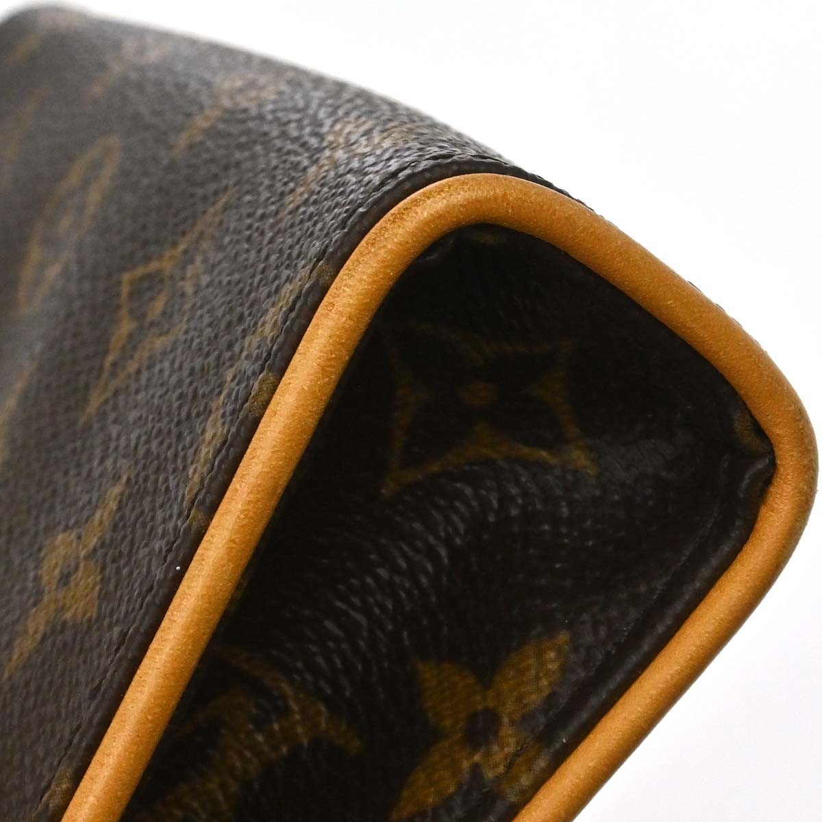 Louis Vuitton Florentine Pochette Canvas Brown Canvas Clutche & Pouche Bag (Pre-Owned)