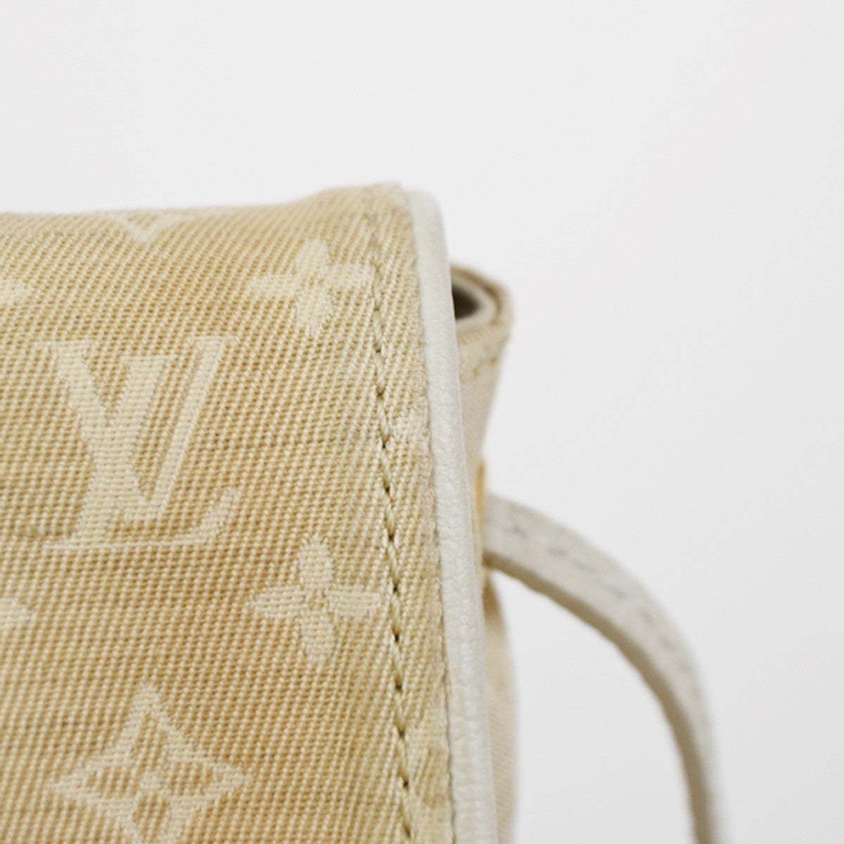 Louis Vuitton Cancun Pochette Monogram Mini Canvas Beige Canvas Clutche & Pouche Bag (Pre-Owned)