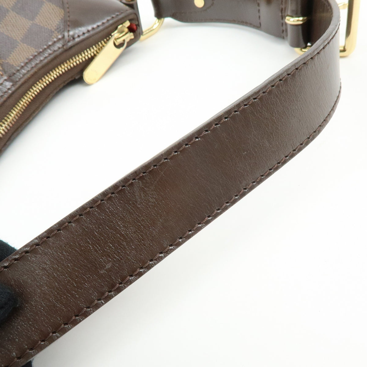 Louis Vuitton Thames Damier Brown Canvas Handbag (Pre-Owned)
