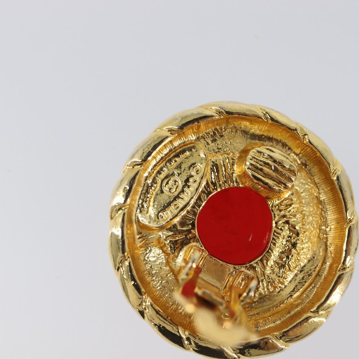 Chanel Vintage Round Clip-On Metal Gold Metal Earrings Jewelry (Pre-Owned)