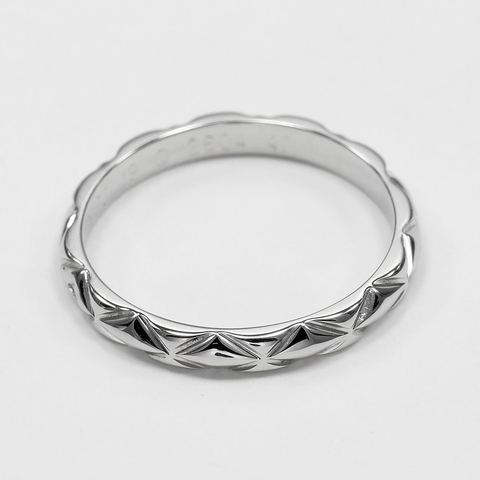 Chanel Matelasse Platinum Silver Platinum Ring Jewelry (Pre-Owned)
