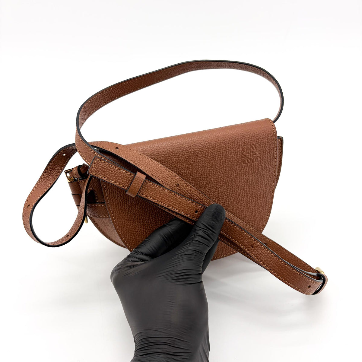 Loewe Gate Leather Brown Leather Shoulder Bag Bag (Pre-Owned)