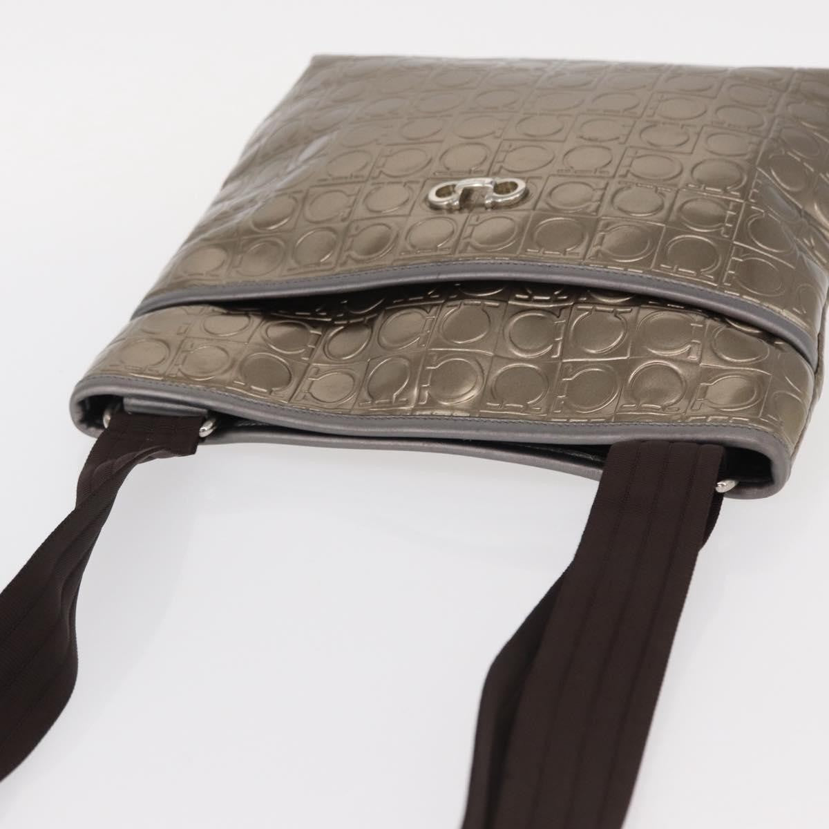 Salvatore Ferragamo Gancini Patent Leather Gold Patent_Leather Shoulder Bag Bag (Pre-Owned)