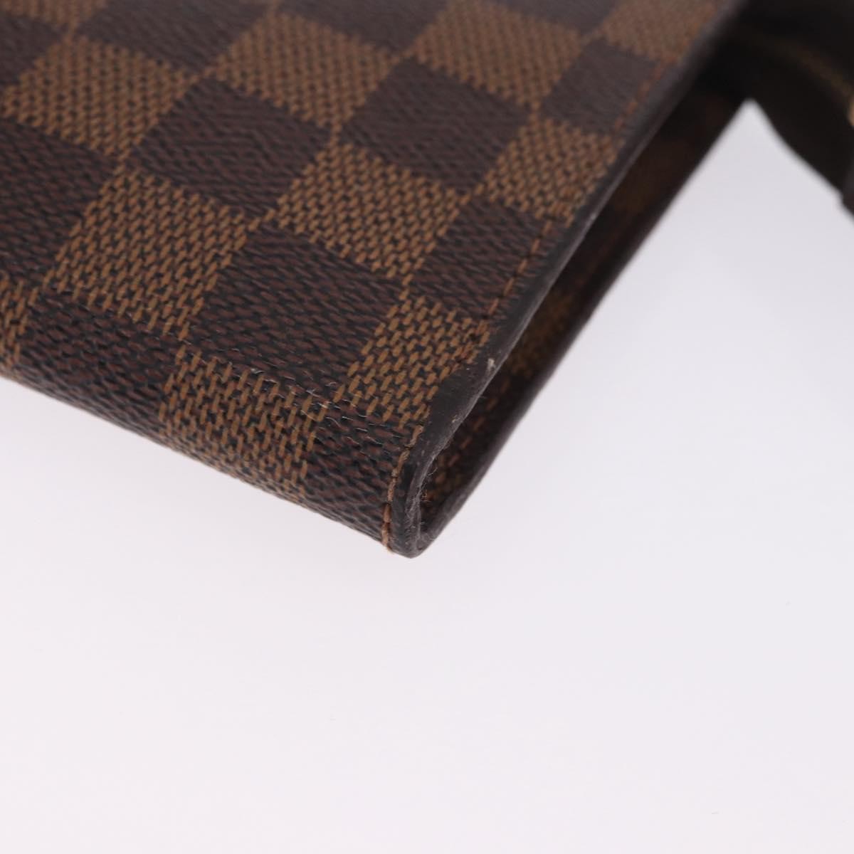 Louis Vuitton Toiletry Pouch Damier Brown Canvas Clutche & Pouche Bag (Pre-Owned)