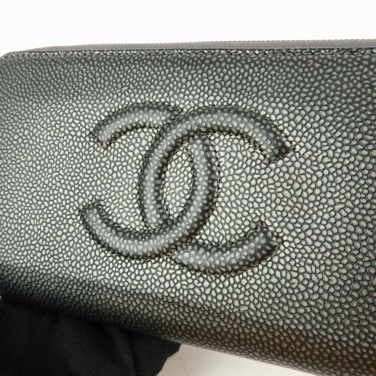 Chanel Vintage Timeless Zip Leather Metallic Crocodile_Skin Wallets Accessory (Pre-Owned)