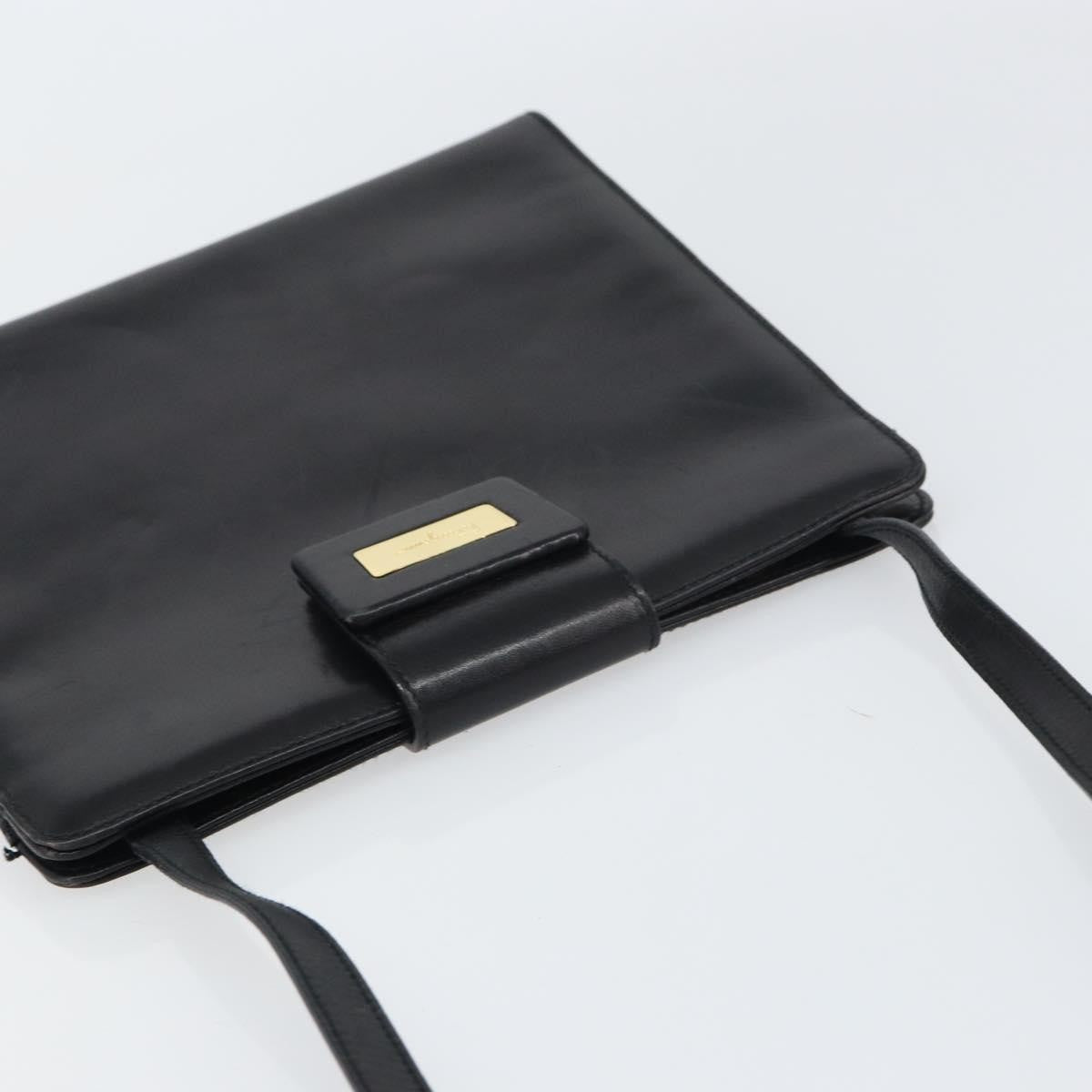 Salvatore Ferragamo Vintage Leather Black Leather Shoulder Bag Bag (Pre-Owned)