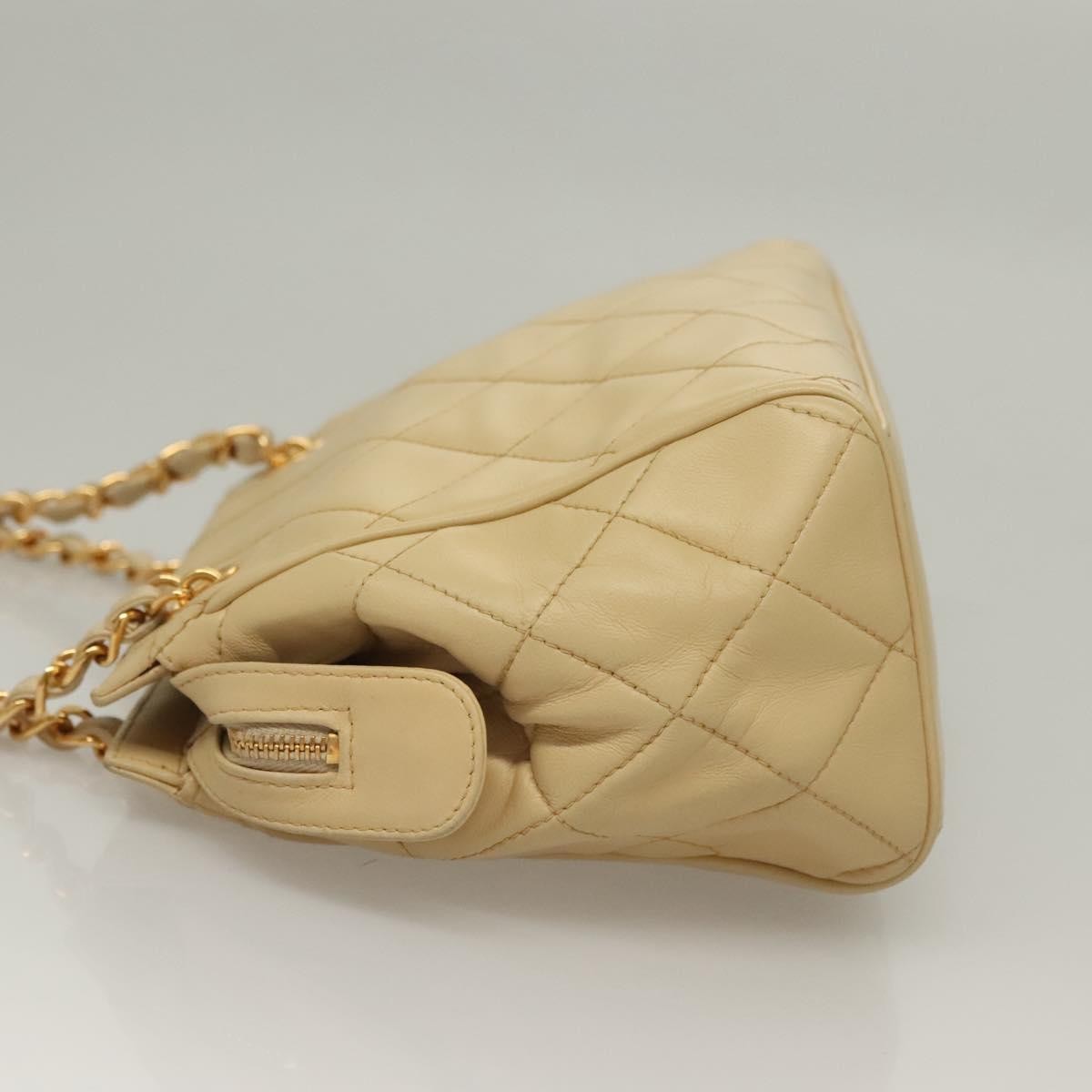 Chanel Chain Leather Beige Leather Shoulder Bag Bag (Pre-Owned)