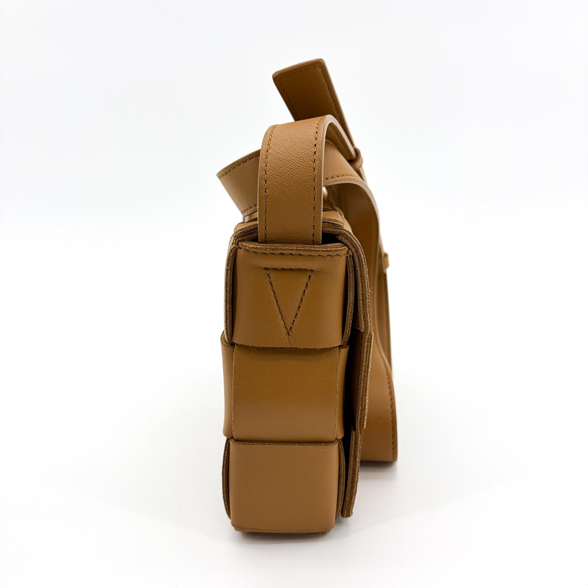 Bottega Veneta Cassette Zip Maxi Intrecciato Webbed Canvas Brown Leather Crossbody Bag Bag (Pre-Owned)